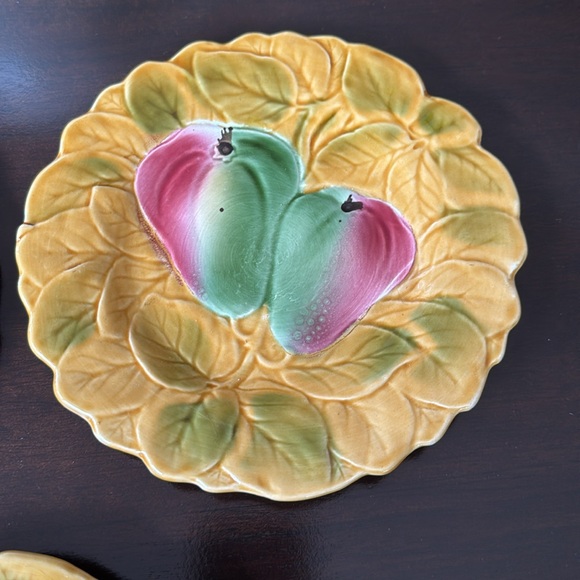 Sarreguemines Majolica Plates  7-1/2" set of 7 - Picture 4 of 12